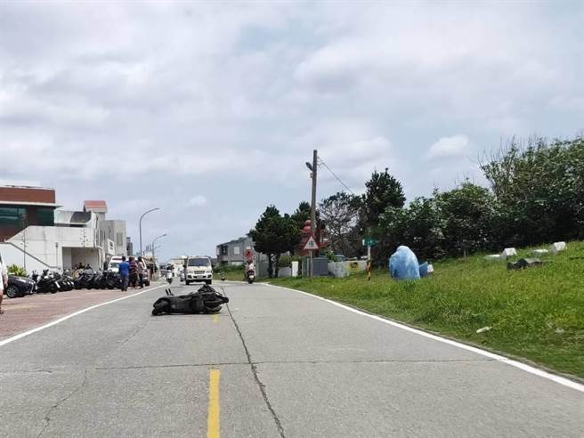 台东县绿岛乡4月3日上午11时发生机车骑士死亡交通事故，台东县警局今天公布初步肇事原因。（台东警分局提供／蔡旻妤台东传真）