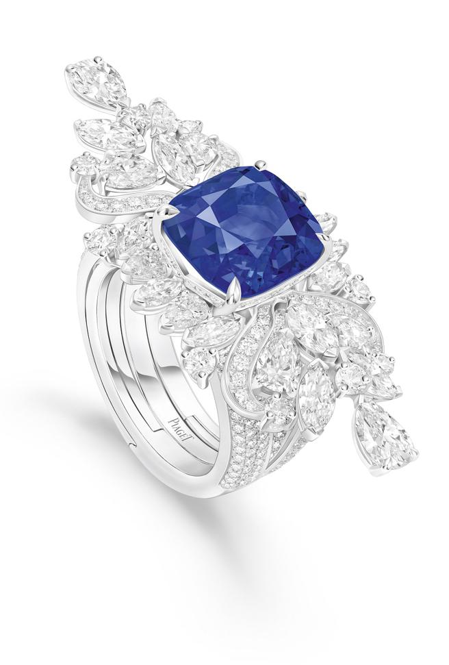 伯爵SOLSTICE系列Flamboyant Nightfall马达加斯加蓝宝石钻石戒指，可拆换设计，约1290万元。（PIAGET提供）