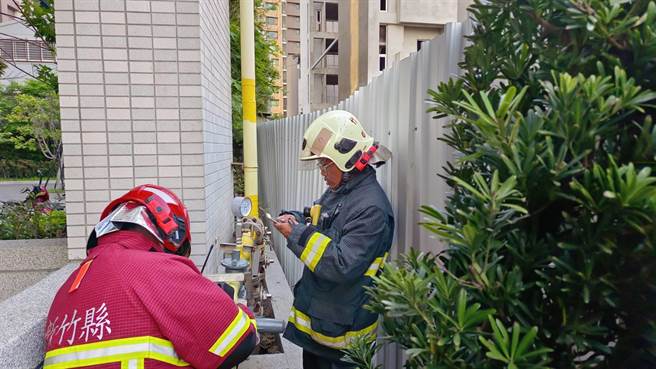 竹北16日下午传出瓦斯外泄，范围从中华路到六家都有民眾闻到。（竹县消防局提供／邱立雅竹县传真）