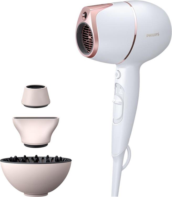 家乐福飞利浦BHD628 Adele AI温控护髮吹风机，4999元。（家乐福提供）