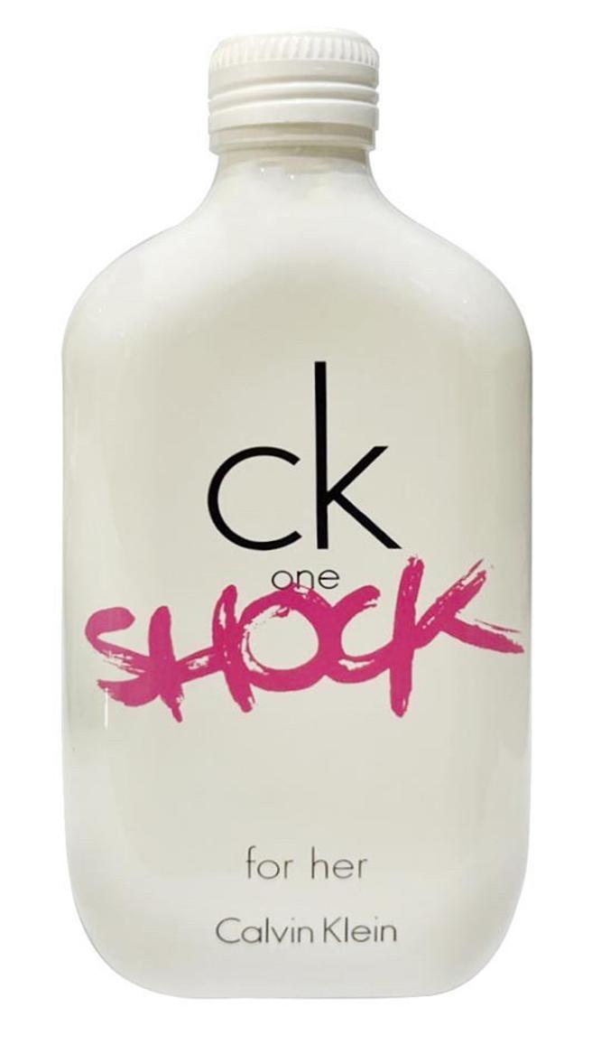 家乐福CK ONE shock women女性淡香水200ml，1088元。（家乐福提供）