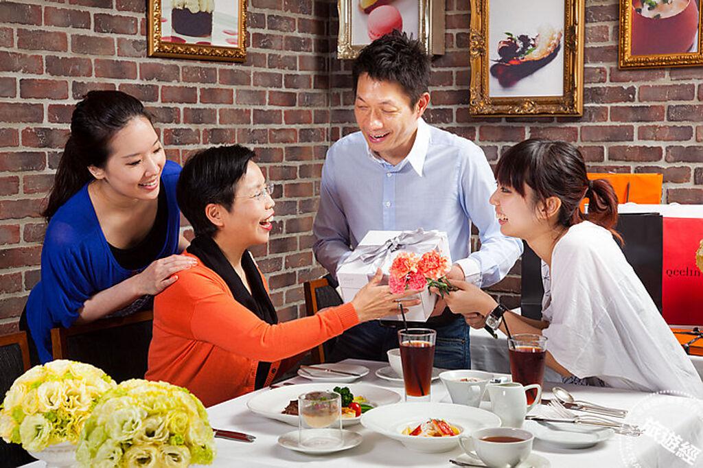 台北晶華酒店「媽的多重禮物」住房專案


