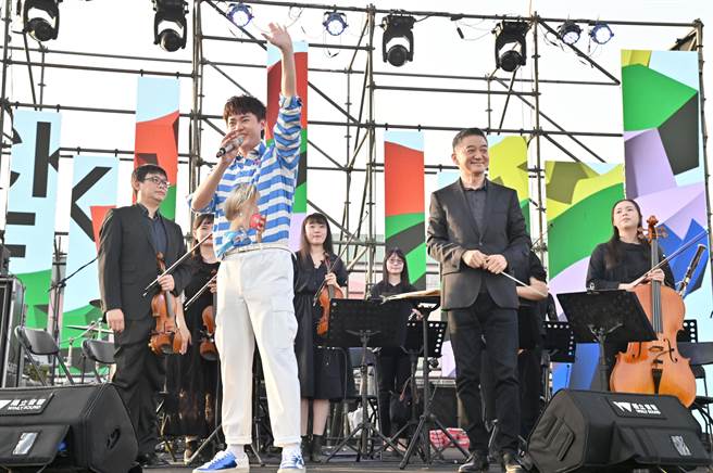 許富凱壓軸演出。（寬寬整合行銷提供）