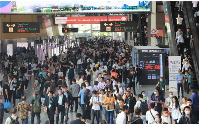 美欧借贷成本增加抑制对中国商品需求，导致广交会外国订单减少。（界面新闻）