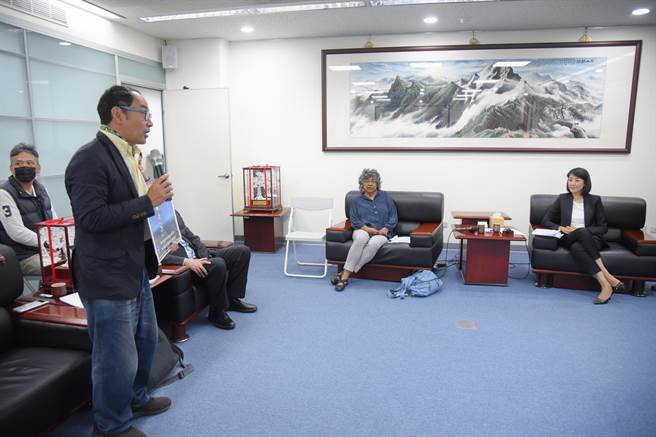 IDA副主席纳拉伊尼肯定合欢山暗空公园，让世界各地游客来台湾可以看到高山美景与美丽星空。（杨静茹摄）