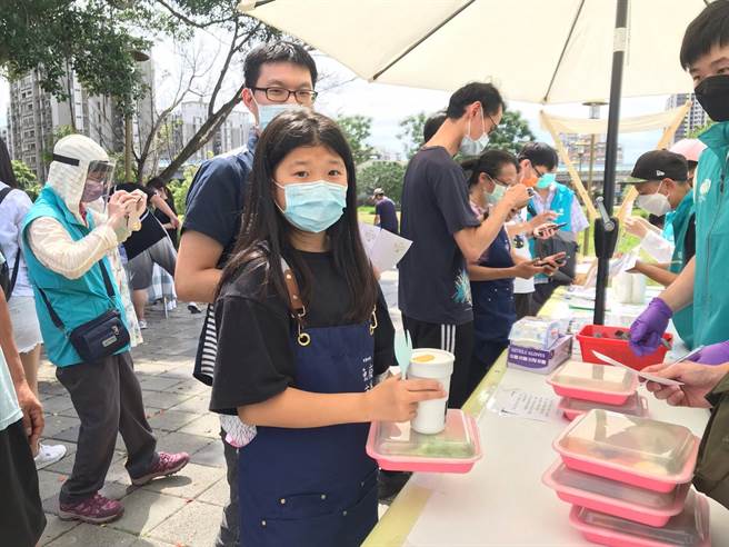 新竹市政府环保局今年规画办理4场「免废市集」，首场于22日下午在大湳雅公园登场。（新竹市政府提供／陈育贤新竹传真）