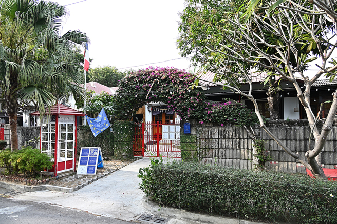 左營建業新村以文化景觀保留下來。(攝影/Carter)
