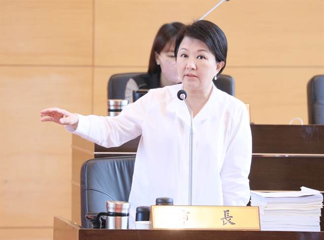 台中市长卢秀燕今天宣布台中启动「静城专案」。（张亦惠摄）