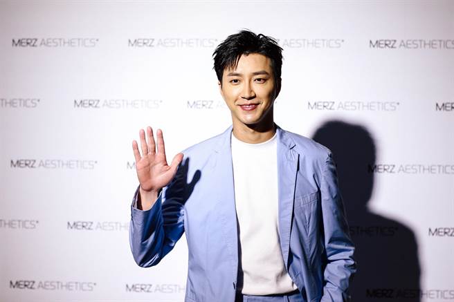 江宏杰18日出席医美肉毒活动，大方分享近况。（邓博仁摄）