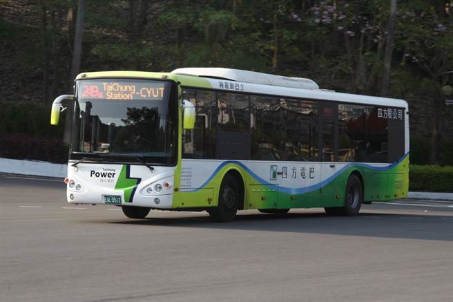 在台中市拥有13条路权的四方客运，惊传积欠员工薪资，导致29名驾驶集体请假。(台中市府提供)