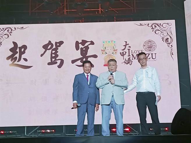 大甲镇澜宫董事长顏清标表示，明年若疫情单纯，一定办得比今年更多桌。（陈淑娥摄）