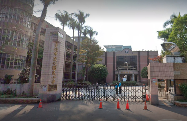 台北市立敦化国小合唱团涉统战，北市调查认校方有3缺失。（图／翻摄自Google地图）