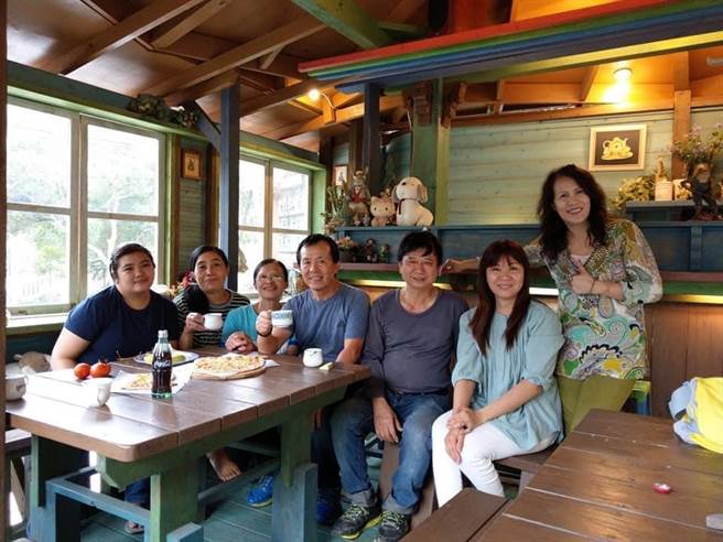 竹东软桥的窑烤披萨屋为犯保协会据点之一，10年来疗癒了许多心碎的馨生人或疲惫的旅人。（犯保协会提供／邱立雅竹县传真）