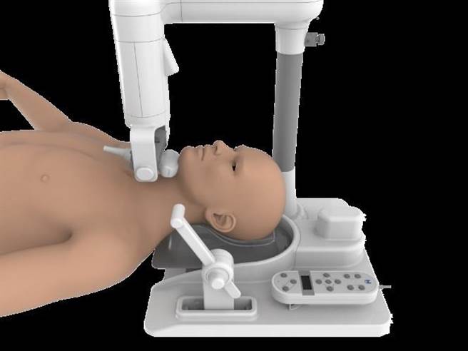 中国附医团队研发「AI上呼吸道检测仪」，最快10分钟即可完成筛检，预计5月起可至健检中心检测。（中国附医提供／潘虹恩台中传真）