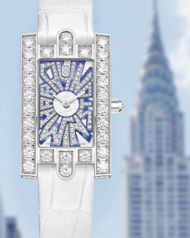 海瑞温斯顿第五大道Avenue Classic系列Graffiti腕表腕表，与纽约建筑风格相呼应。（Harry Winston提供）