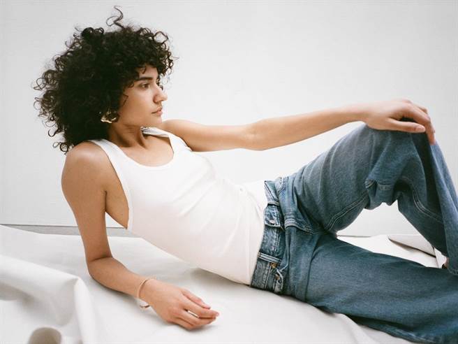 GAP全新拓展兩大環保材質系列減少對地球的影響，並持續推出減少水資源用量的商品。（GAP提供）