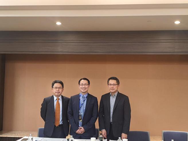 （镎创董座李允立出席Touch Taiwan，乐看Micro LED前景。图／李淑惠）