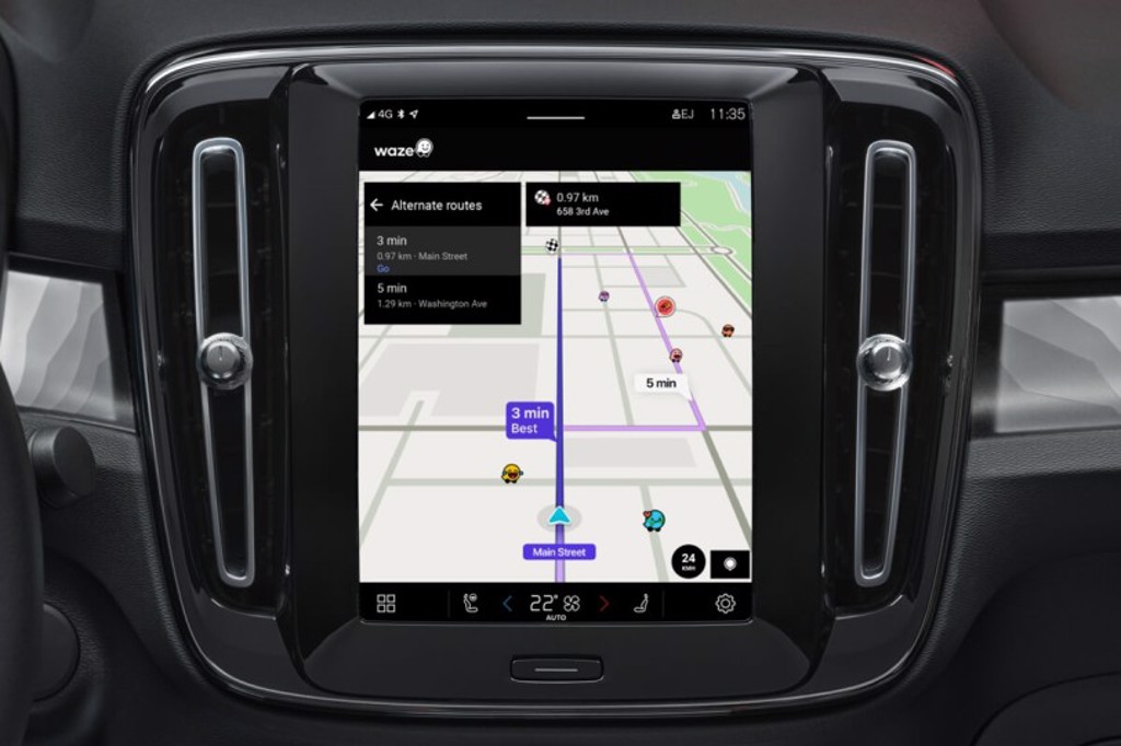  Volvo為旗下車款新增了Waze應用程式，免連接即可使用導航  (圖/CarStuff)