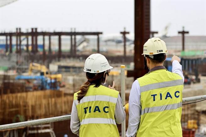 桃园国际机场公司今公告招募4类组共46名新进人员，起薪3万6000元起到近7万4000元不等。（桃机公司提供／陈佑诚传真）