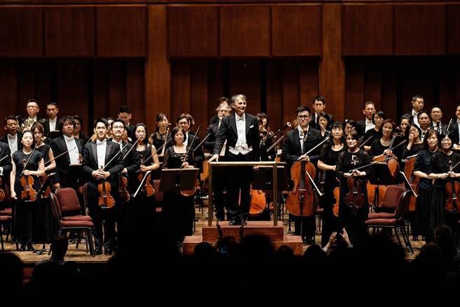  国家交响乐团首赴美国东岸的第一场音乐会，安可曲选定作曲家萧泰然写的《来自福尔摩沙的天使》。（国家交响乐团提供）