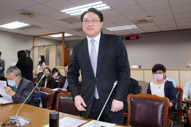 立法院司法及法制、内政委员会第3次联席会议20日併案审查，行政院函请审议「内政部组织法修正草案」案，内政部长林右昌出席。（本报资料照）