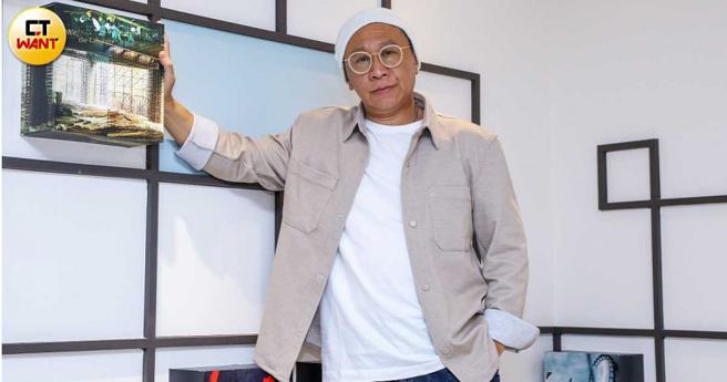 戏里天天梦想发大财的游安顺，坦言自己有「守不住钱」的体质。（图／赵文彬摄）