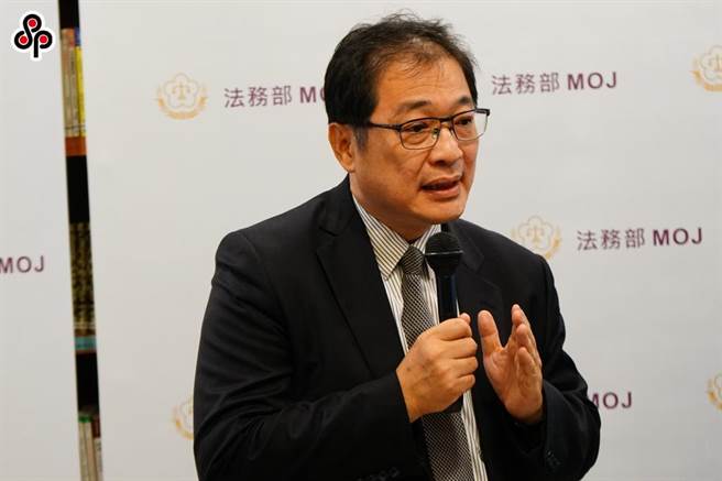 郑铭谦。（本报资料照片）