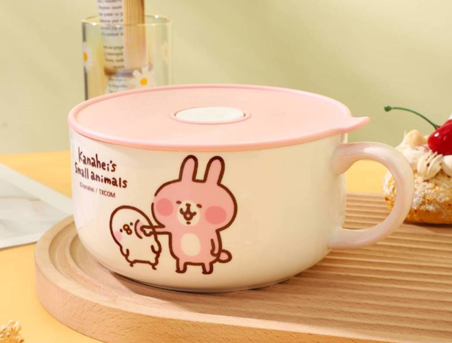 华南金股东会纪念品卡娜赫拉陶瓷保鲜盒。（图／华南金提供）