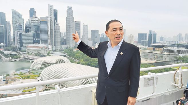 国民党立委李德维表示，不用太在意民进党批评，侯市长做自己就好，都可以看出来他是否真心协助新北市民，这部分无庸置疑。图为新北市长侯友宜访问新加坡。（本报资料照／吕健豪摄）