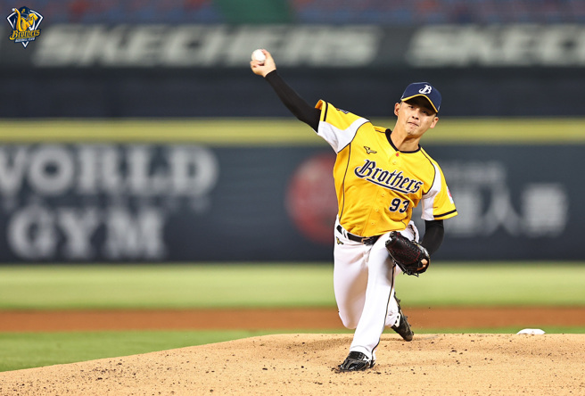 經典賽投出亮眼表現的吳哲源，仍未敲定「薪」事。（中信兄弟提供）