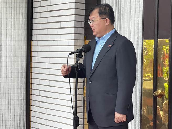 國民黨立委李德維指出，侯市長這次出訪新加坡非常有意義，從他過去講到台灣不能成為強國的棋子，新加坡就是最好的典範。（游念育攝影）