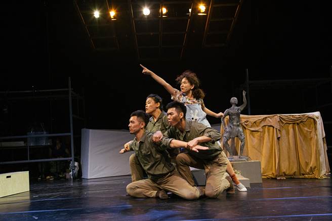 广受口碑好评的亲子作品《抓住星星的野人阿尔迪》前进高雄。（高市文化局提供／杨舒婷高雄传真）