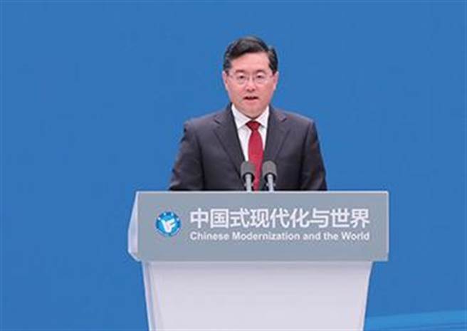 秦刚：中国式现代化版权属于中国，机遇属于世界。（大陆外交部）