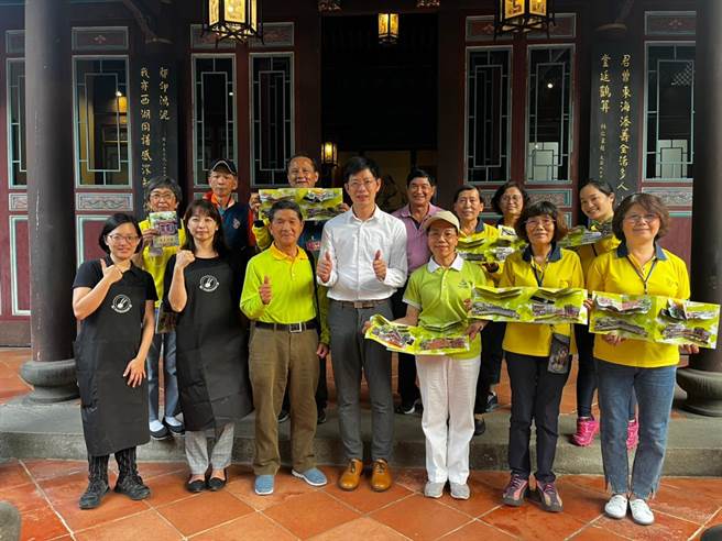 林家花园今年度扩大办理故事志工培训，邀请志工老师一起前进校园。（新北市文化局提供）