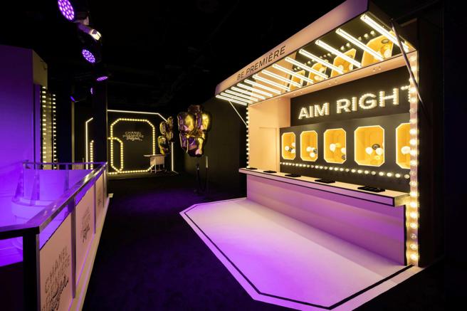 香奈儿为欢庆Premiere腕表35周年，举办Premiere Funfair嘉年华会。（CHANEL提供）