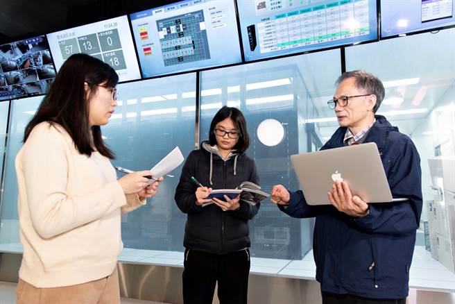 人工智慧近期引起風潮，長庚大學近日斥資百萬，補助學生購買1000個ChatGPT Plus帳號，並鼓勵學生組隊提出申請。（校方提供）