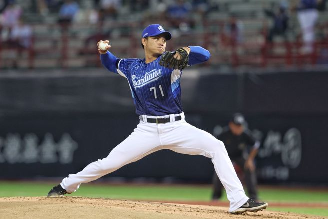 富邦悍将江少庆。（富邦悍将提供）