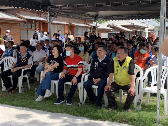 赖坤成与刘棹豪堪称政治宿敌，赖坤成日前宣示要终结近20年仅1人在选的政治垄断。（柯宗纬翻摄）