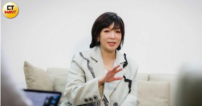 单身14年的赵咏华，因为与林俊逸合作而被传乌龙绯闻，让她啼笑皆非。（图／侯世骏摄）