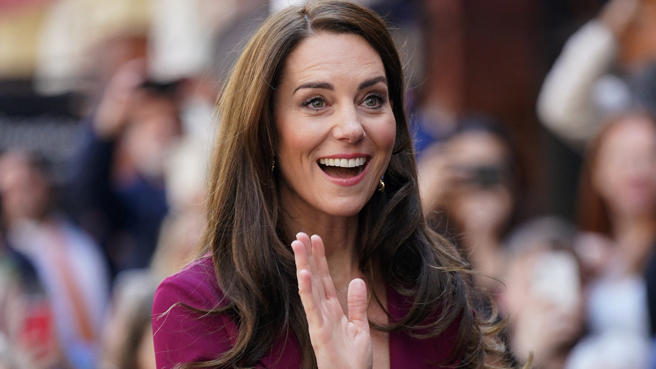 凯特王妃出席活动被网友发现穿着打折洋装出席，使洋装瞬间被扫光。（图／达志影像）