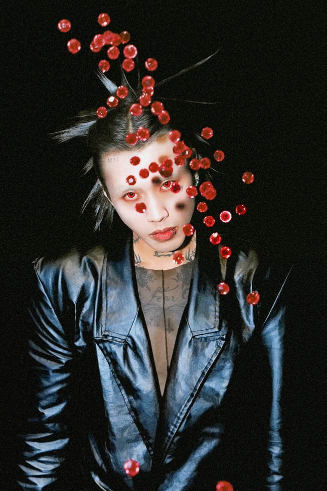 Marz23近日推出新專輯《不遠處》。（華納音樂提供）