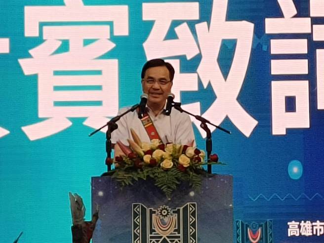 中央原民会主委夷将·拔路儿表示，第一次看到有6都首长将主位让给总头目，足见迈市长十分重视原住民族文化，且未来场馆3楼会设置原住民日照中心，也是6都第一。（林雅惠摄）