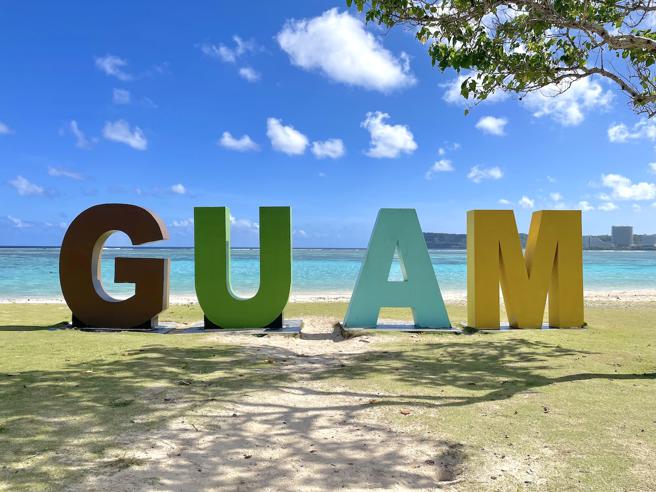 怡宝海滩公园的经典打卡景点。（何书青摄）