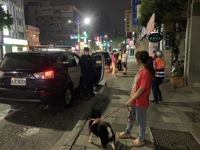 明诚二路一带停电，直到今凌晨0时仍未復电。（白乔茵提供）