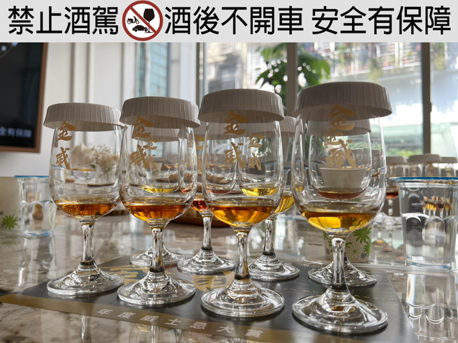 《金威奖》「300名素人盲测」广邀北中南朋友共襄盛举，好几位深藏不露的行家直呼「好困难!」(图/中时新闻网摄)