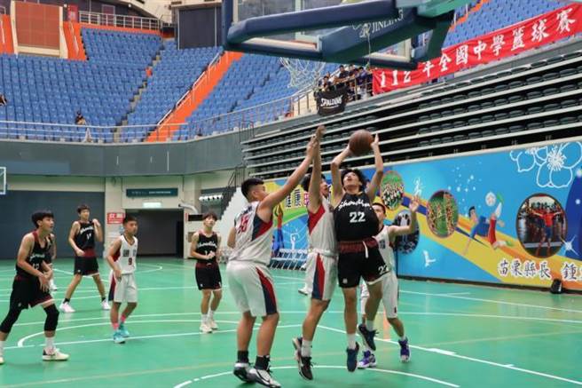 全国中学校际篮球赛在苗市巨蛋体育馆举行。（苗栗县政府提供／李京升苗栗传真）