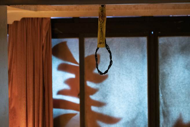 《粽邪3：鬼门开》故事在某间旅社发生骇人事件开始。（华影提供）