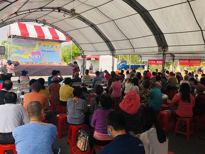 22、23日在凤山水库办理大型的水资源保育宣导活动，吸引周边近2000位乡亲踊跃参与。（柯宗纬翻摄）