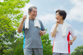 68歲婦狂補鈣仍肌少症 醫曝「3習慣」更重要