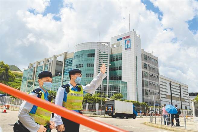 英国议员小组发表关于香港媒体自由状况和黎智英案的报告。（中新社）